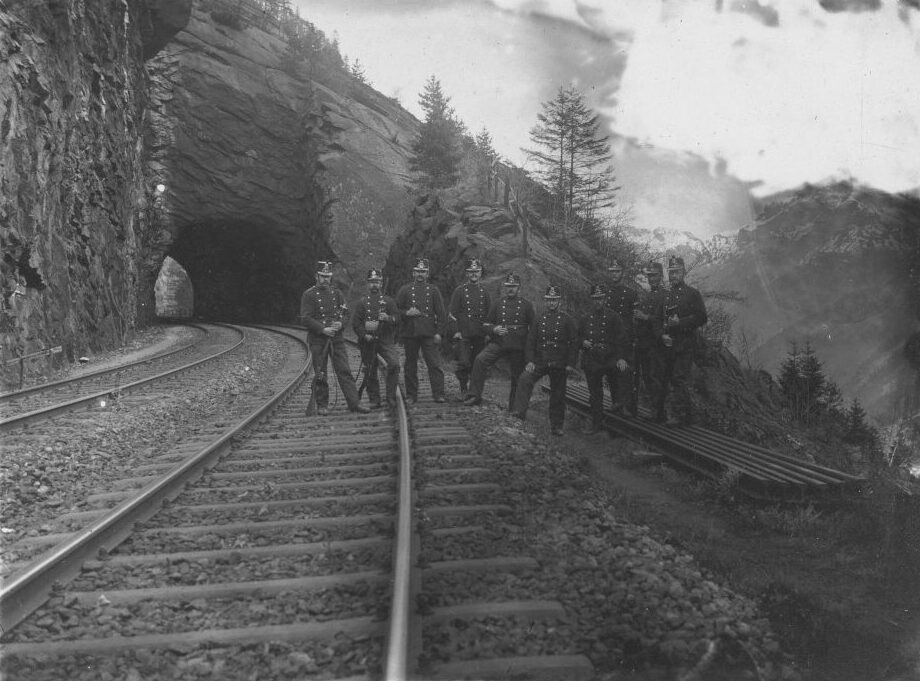01 F 115 00006 023 Bewachung der Gotthardbahn im Ersten Weltkrieg UOP3